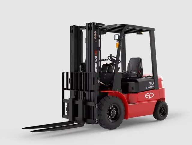 EP EFX302 3 ton Li-ion forklift with forks lowered, front three-quarter view – rental in Johor